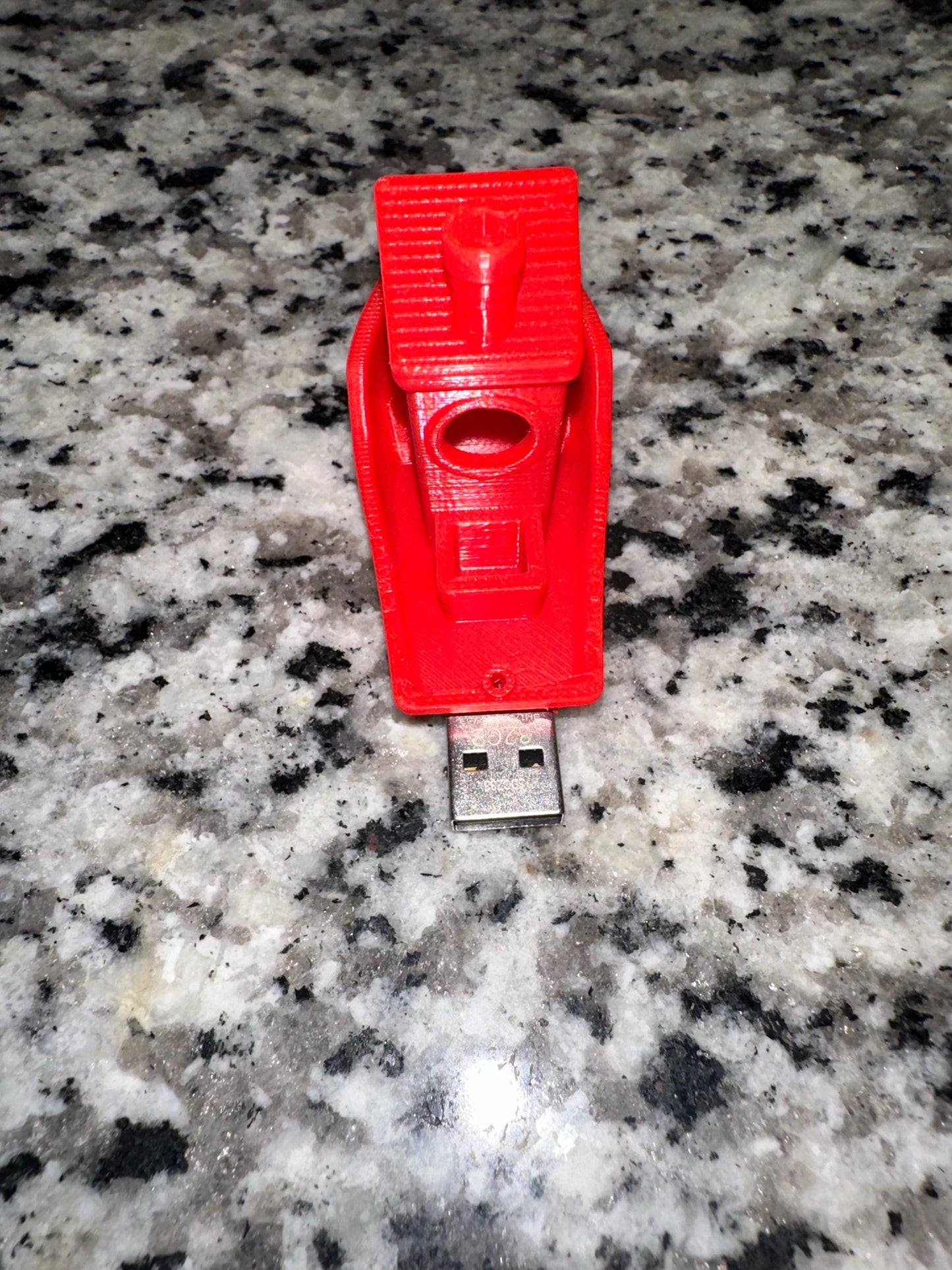 32GB Benchy USB Flash Drive – 3D Printed Boat with Hidden Storage!